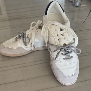 Steve Madden White Leather  Sneakers